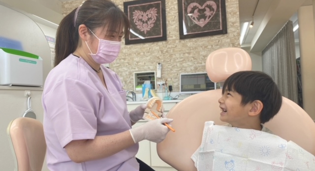 子育て中のママさんへお子様の歯の悩み相談を随時行っていますのでお気軽にご相談ください。